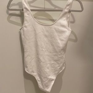 Aritzia white scoop neck bodysuit.